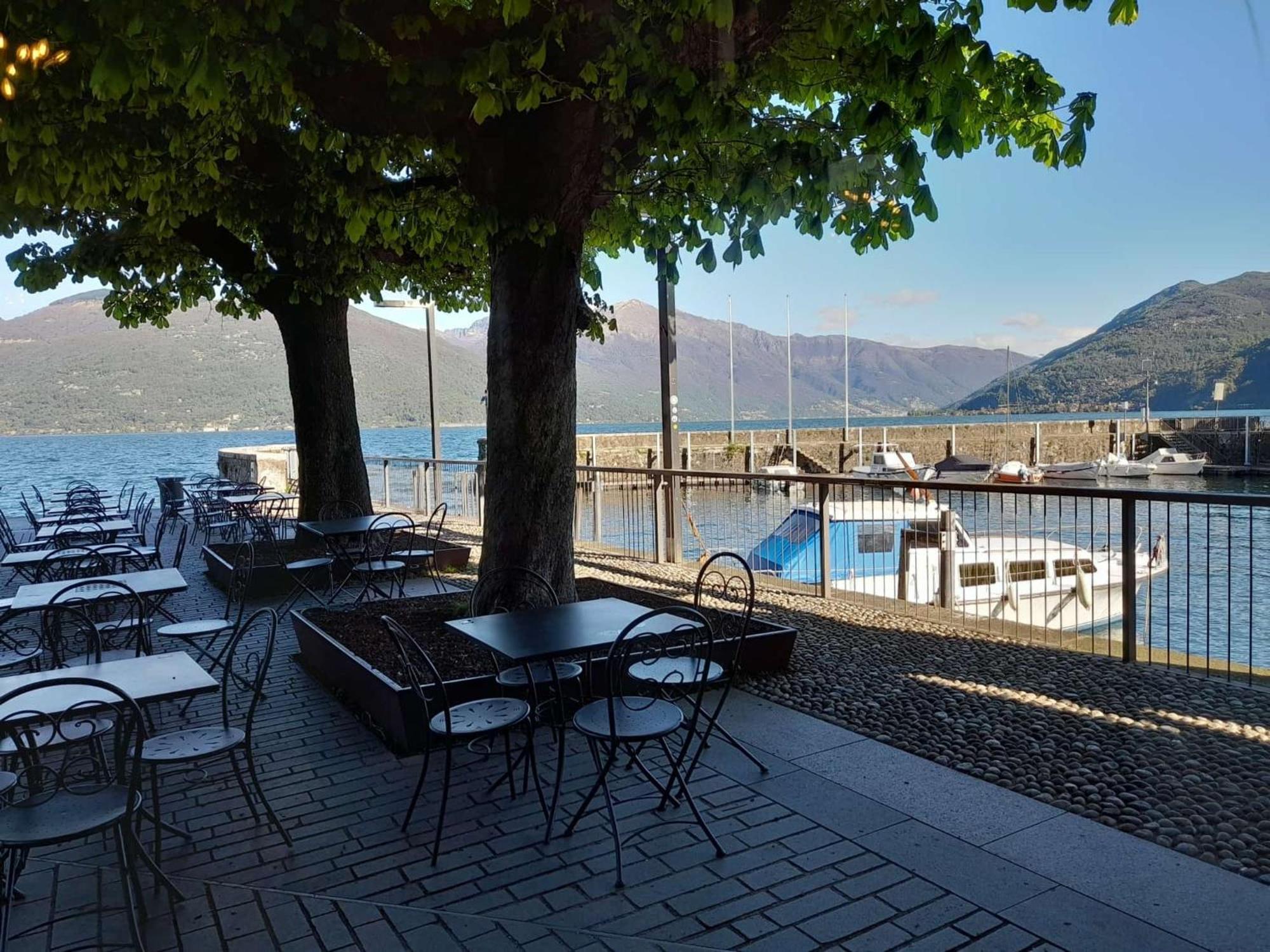 Marco Apartment - Holiday Apartment Luino Buitenkant foto